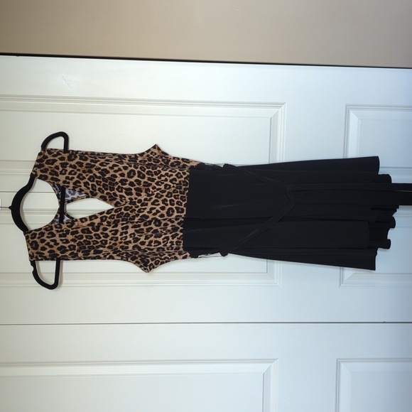 TORRID Studio Knit Romper SIZE 3 - Picture 2 of 3
